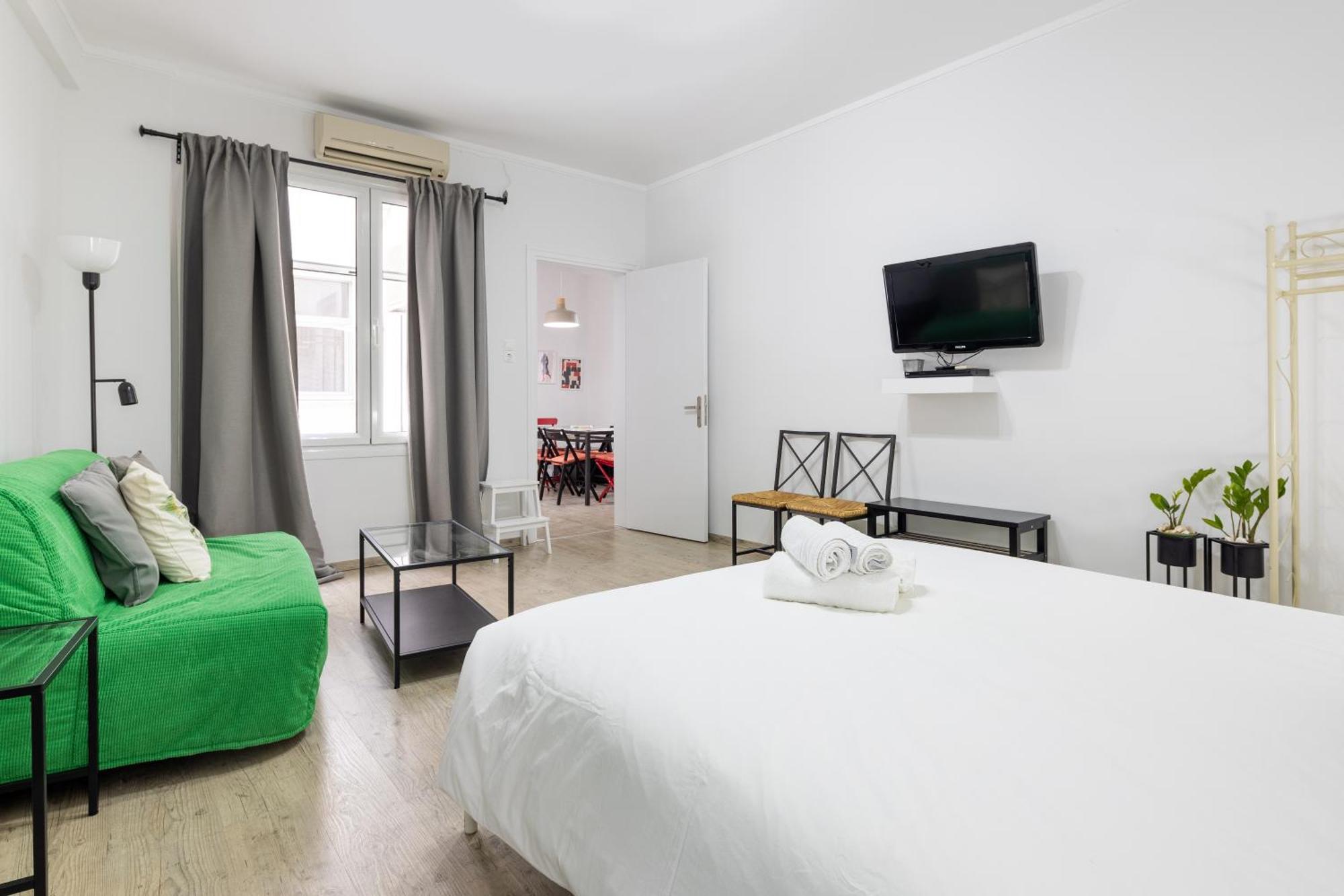 Apartments Historical Center Athens Room photo